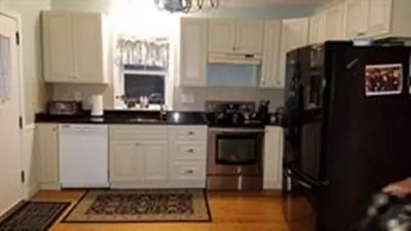 Whitman, MA 02382,55 George Street