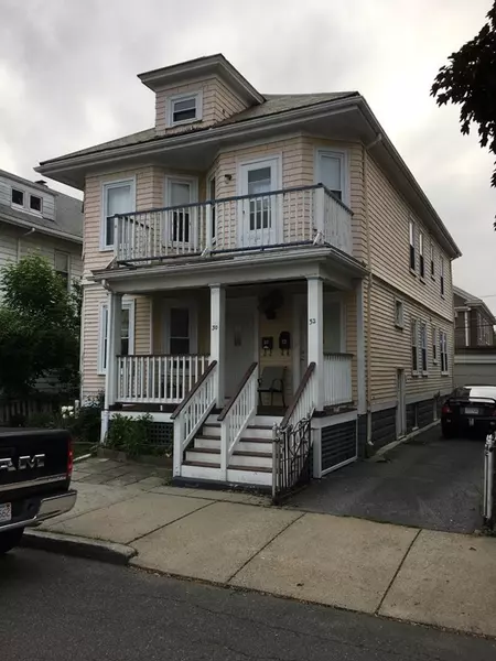 32 Illinois Ave, Somerville, MA 02145