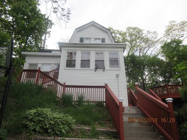 31 Hudson Ave, Lawrence, MA 01841