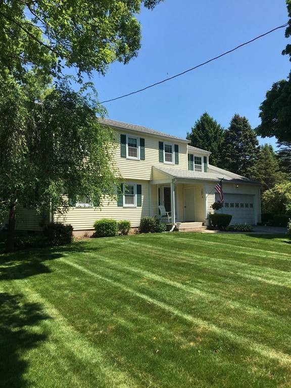 4 Jeffrey Lane, Wilbraham, MA 01095