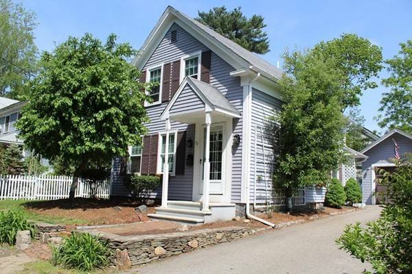 52 Front St, Holliston, MA 01746