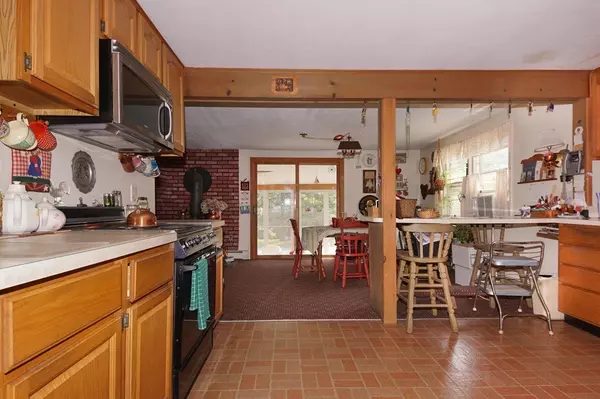 Framingham, MA 01701,32 Chouteau Ave