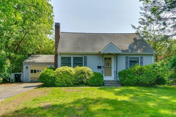 32 Chouteau Ave, Framingham, MA 01701