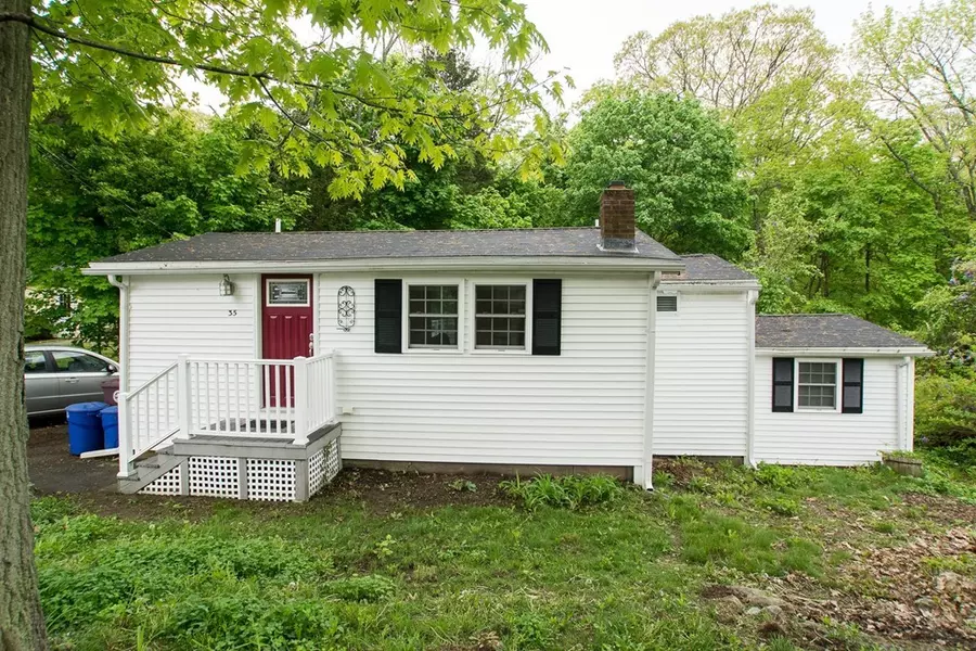 35 Mountain View Rd, Weymouth, MA 02189