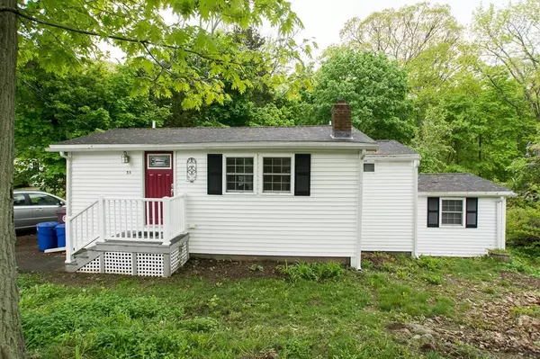 35 Mountain View Rd, Weymouth, MA 02189