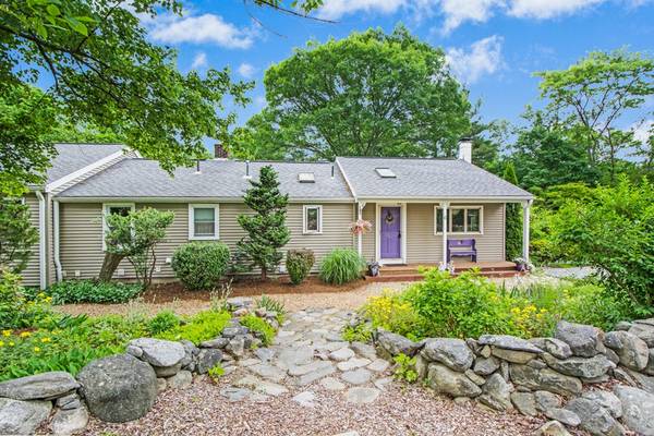 6 Lyons St, Westborough, MA 01581