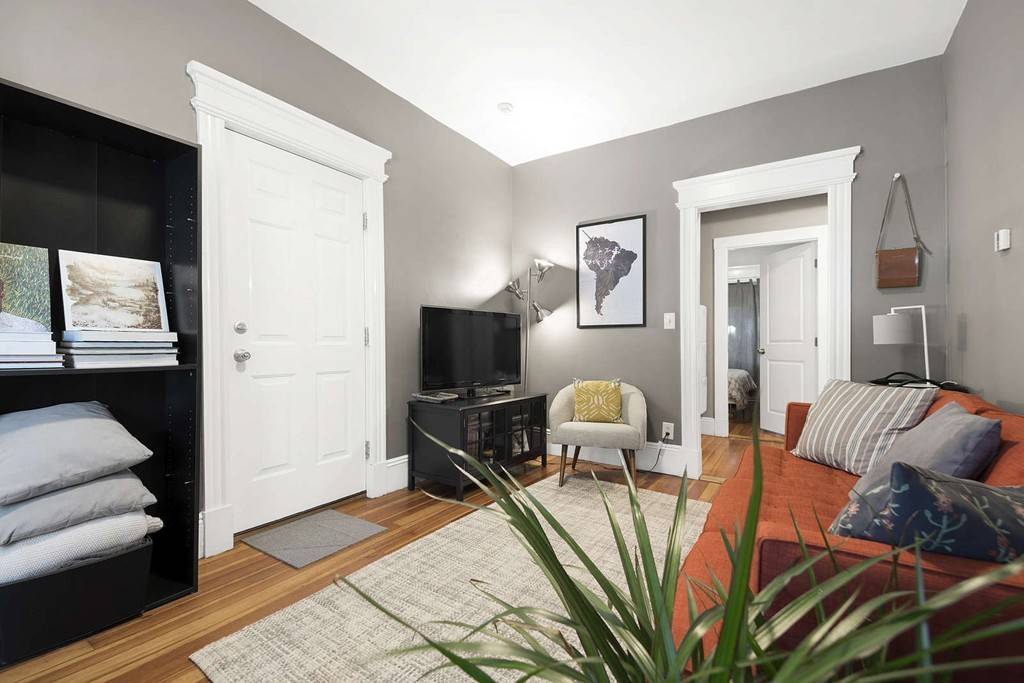 Chelsea, MA 02150,221 Shurtleff St #1