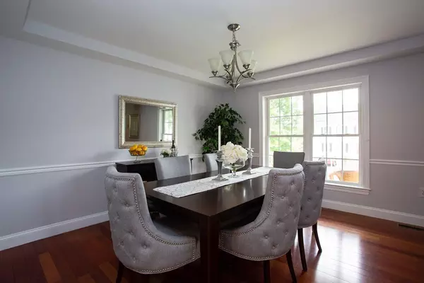 Natick, MA 01760,20 Westview Rd #20