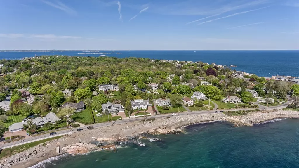 224 Ocean Avenue, Marblehead, MA 01945