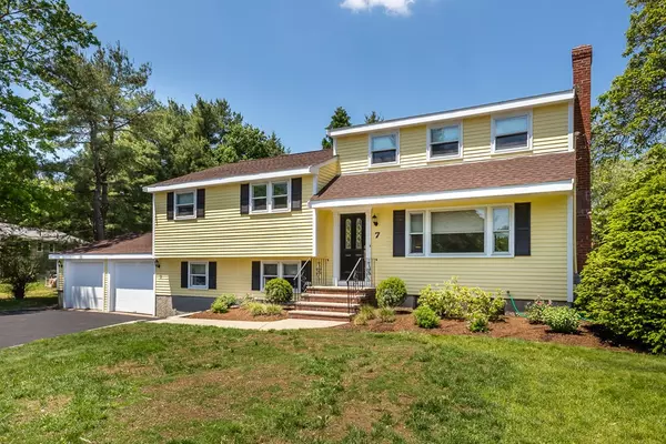 7 Westdale Road, Canton, MA 02021