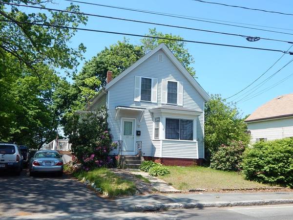 517 Ash St, Brockton, MA 02302