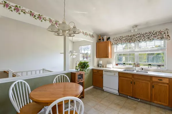 Plymouth, MA 02360,40 Amanda Avenue