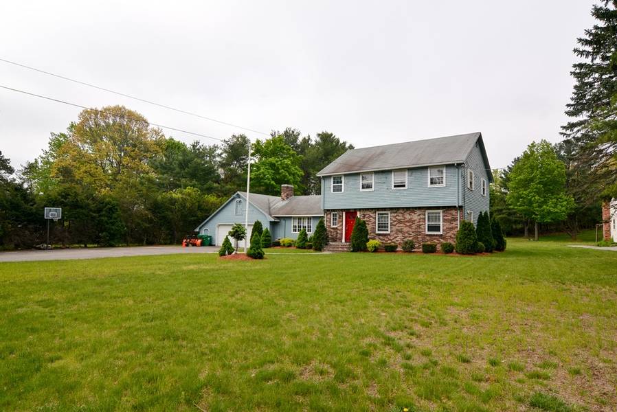 145 Blue Hill Dr, Westwood, MA 02090