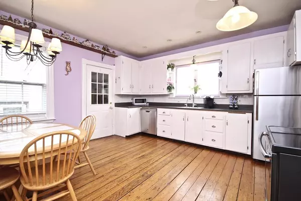 Whitman, MA 02382,61 Crescent Street