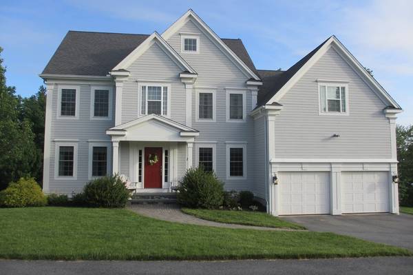 10 Ashwood Cir, Shrewsbury, MA 01545