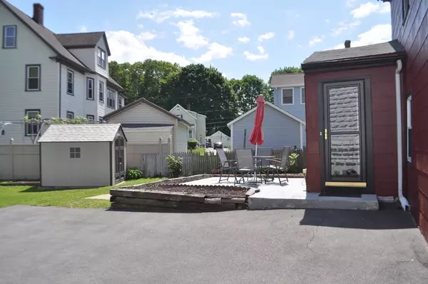 Wakefield, MA 01880,75 Nahant St