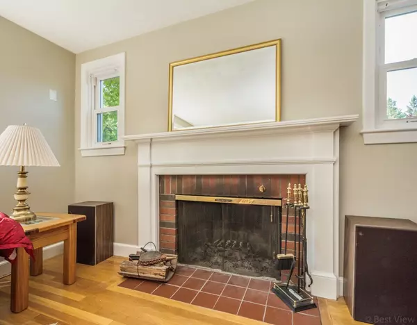 Bedford, MA 01730,34 Shawsheen Rd