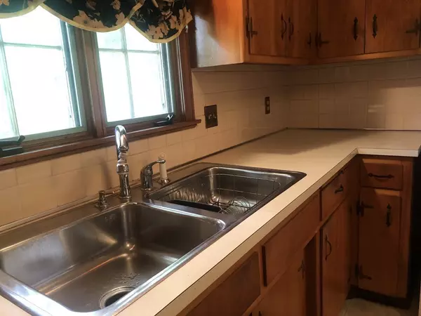 Milford, MA 01757,26 Iadarola Ave