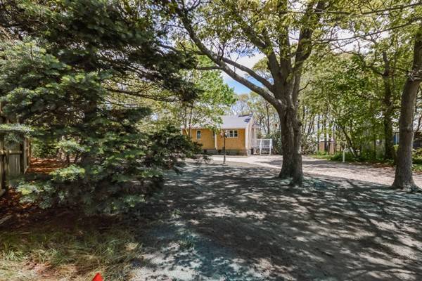Falmouth, MA 02536,14 Bragetti Lane