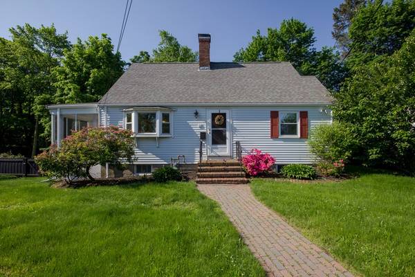 33 Dedham St, Newton, MA 02461