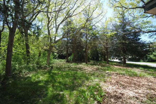 Fairhaven, MA 02719,21 Little Neck Rd