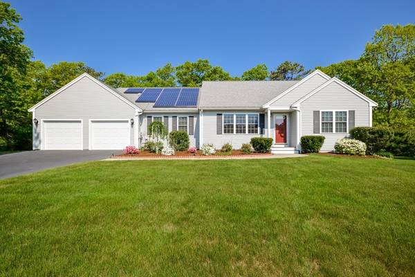 43 Mirasol Dr, Bourne, MA 02532