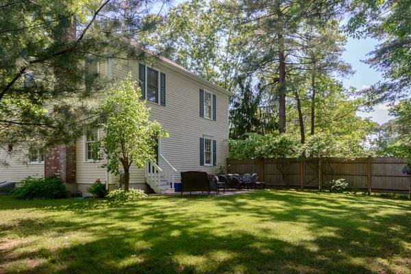 Wellesley, MA 02482,105 Overbrook Dr