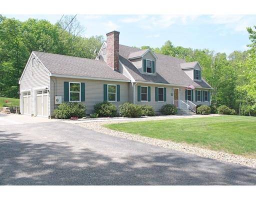 2158 Greenwich Rd, Hardwick, MA 01082