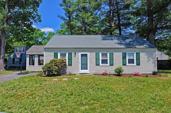 1 Wellesley Rd, Stoughton, MA 02072