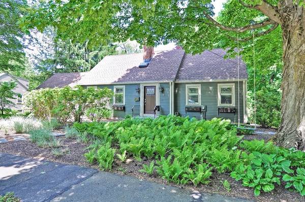 41 Wall St, Wellesley, MA 02481