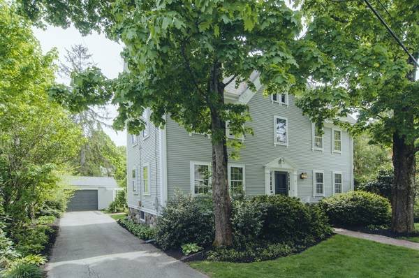 6 Rowland Ave, Lexington, MA 02421