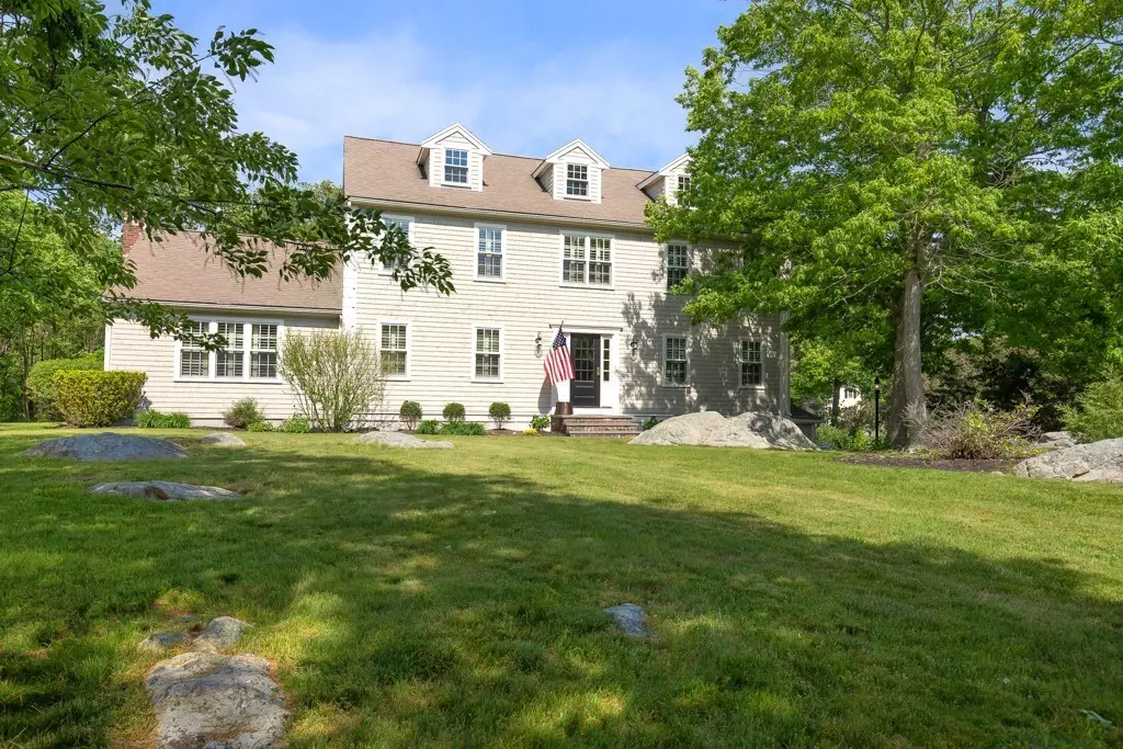 Cohasset, MA 02025,40 Rocky Lane