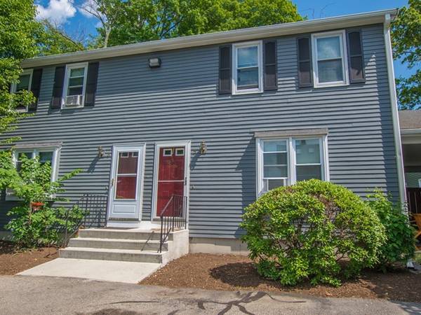 10 Michaelson Dr #6, North Attleboro, MA 02760