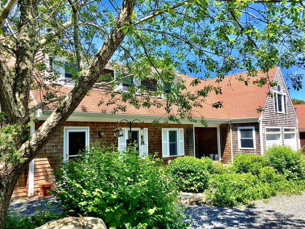 424 & 426 Main St, Brewster, MA 02631