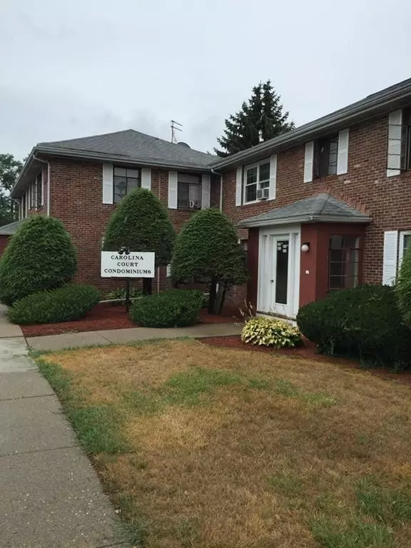 Waltham, MA 02453,182 River St #182