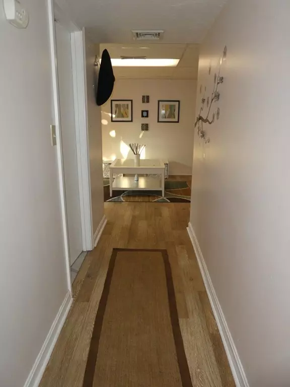 Canton, MA 02021,177 Neponset St #1