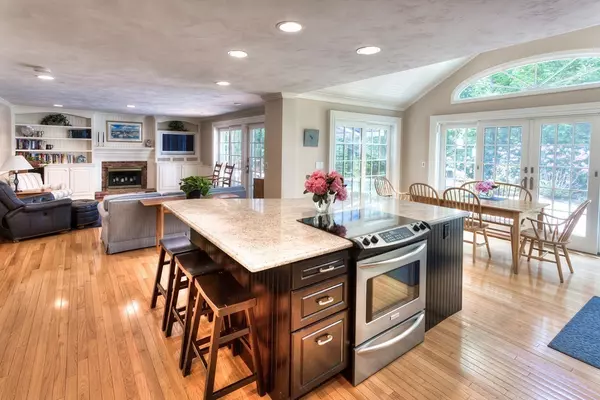 Duxbury, MA 02332,15 Alexander Way