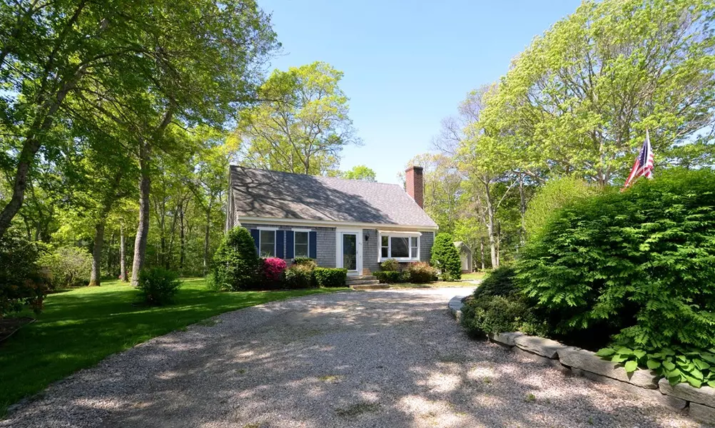 43 Elain, Falmouth, MA 02536