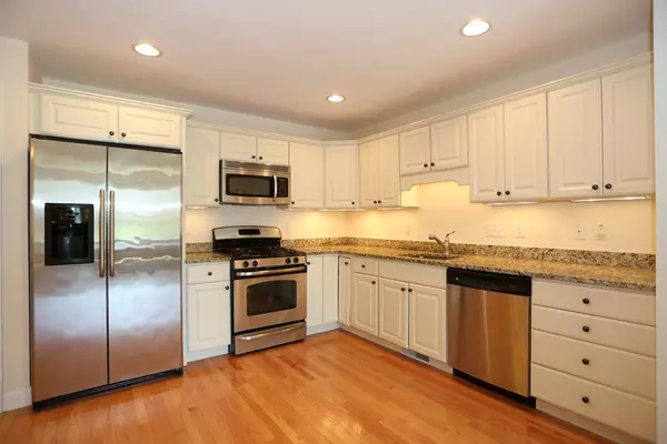 Stow, MA 01775,9 Cortland Drive #9