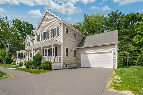 21 Williamsburg Way #21, Medway, MA 02053