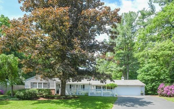 21 Davelin Rd, Wayland, MA 01778