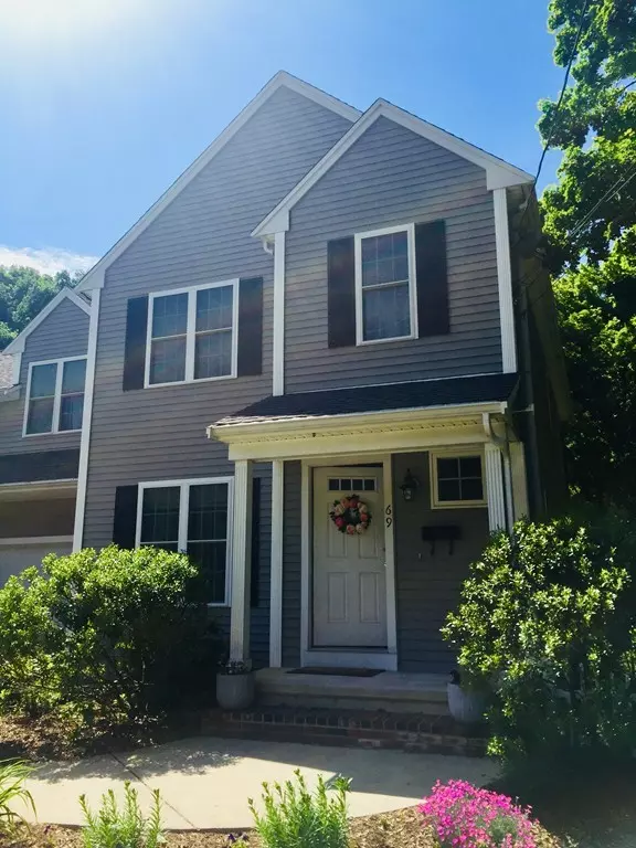 Franklin, MA 02038,69 King St #69