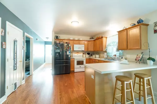 Somerset, MA 02726,254 Lafayette St