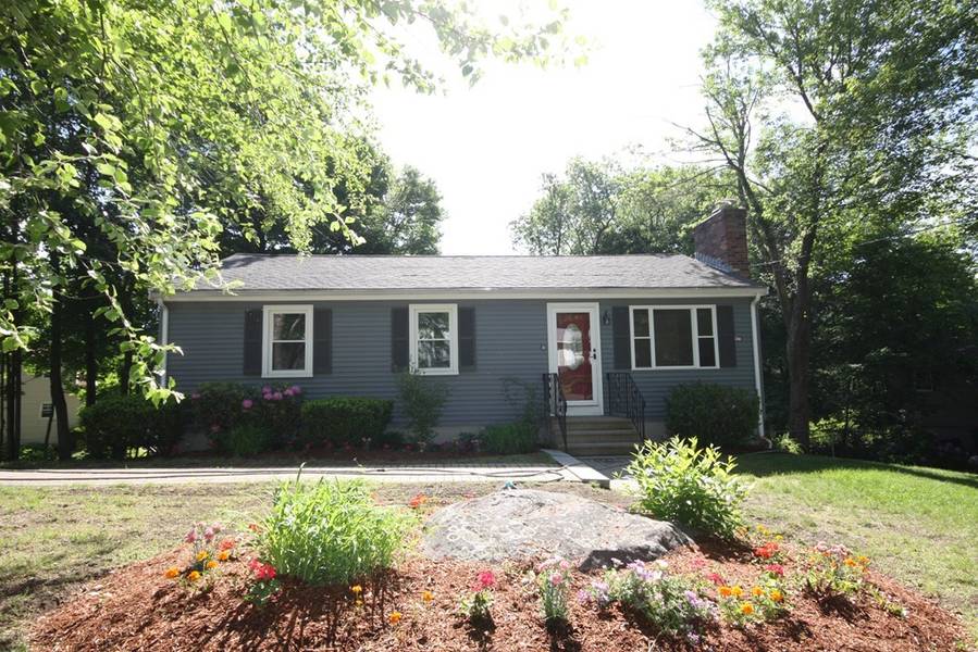 53 Lakeshore Drive, Hudson, MA 01749