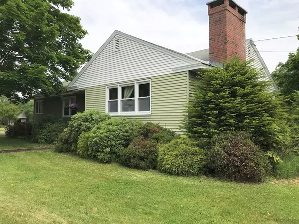 38 East Street, Northfield, MA 01360