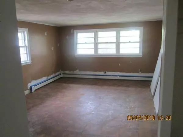 Brockton, MA 02301,19 Dutchland Avenue