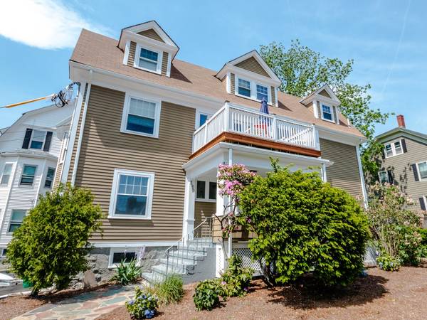 399 High Street #2, Medford, MA 02155