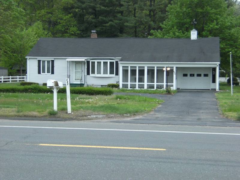 586 Southampton Rd, Westfield, MA 01085