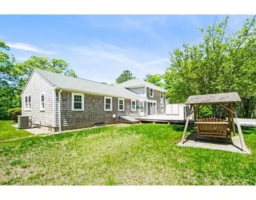 Bourne, MA 02532,93 County Rd