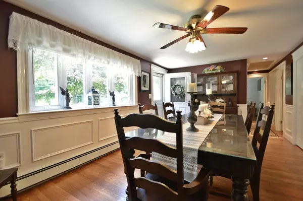 Tewksbury, MA 01876,7 Oakland Ave